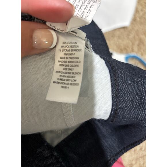 St. John's‎ Bay Dark Denim Bermuda Shorts Women’s Sz 8 Coastal Travel Capsule - Picture 10 of 10